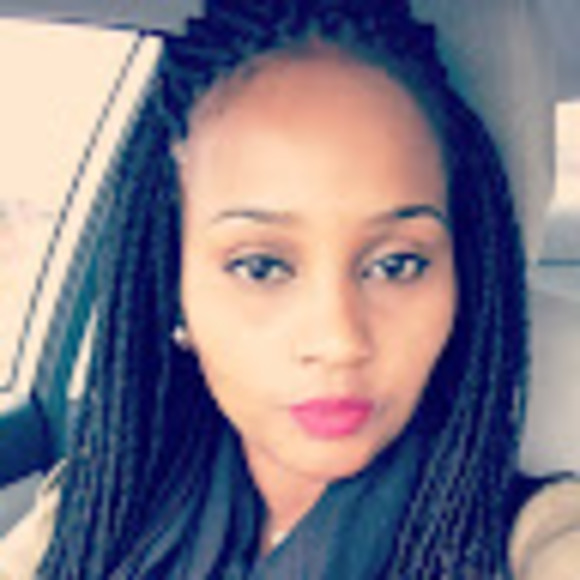 Meet your Posher, Staci - Picture 1 of 1